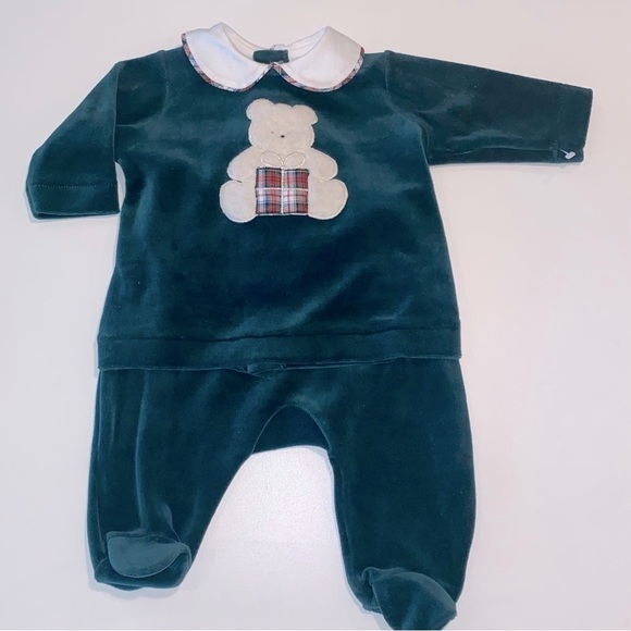 NWOT Velour P&C Italy 2 Piece Baby set Perfect for Holiday photo. - Picture 1 of 5